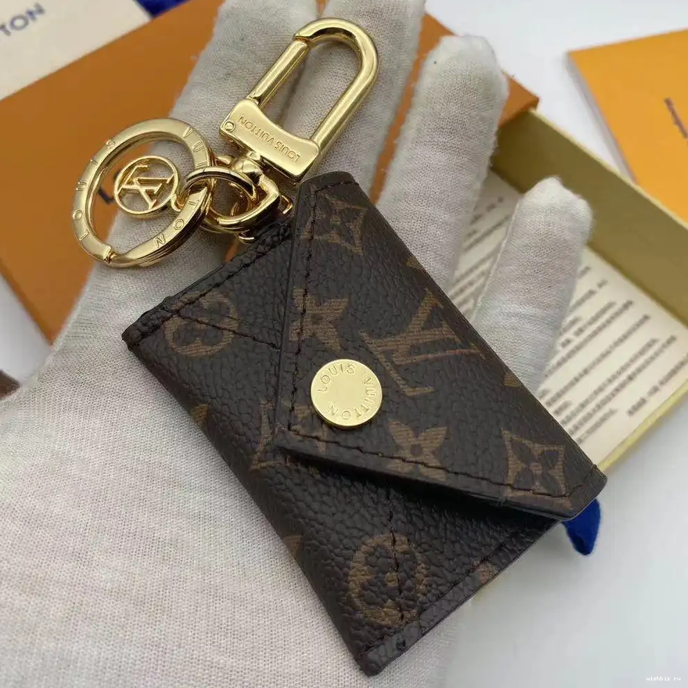 WIS KEY POUCH LOUIS CHARM VUITTON HOLDER AND KIRIGAMI BAG 0523